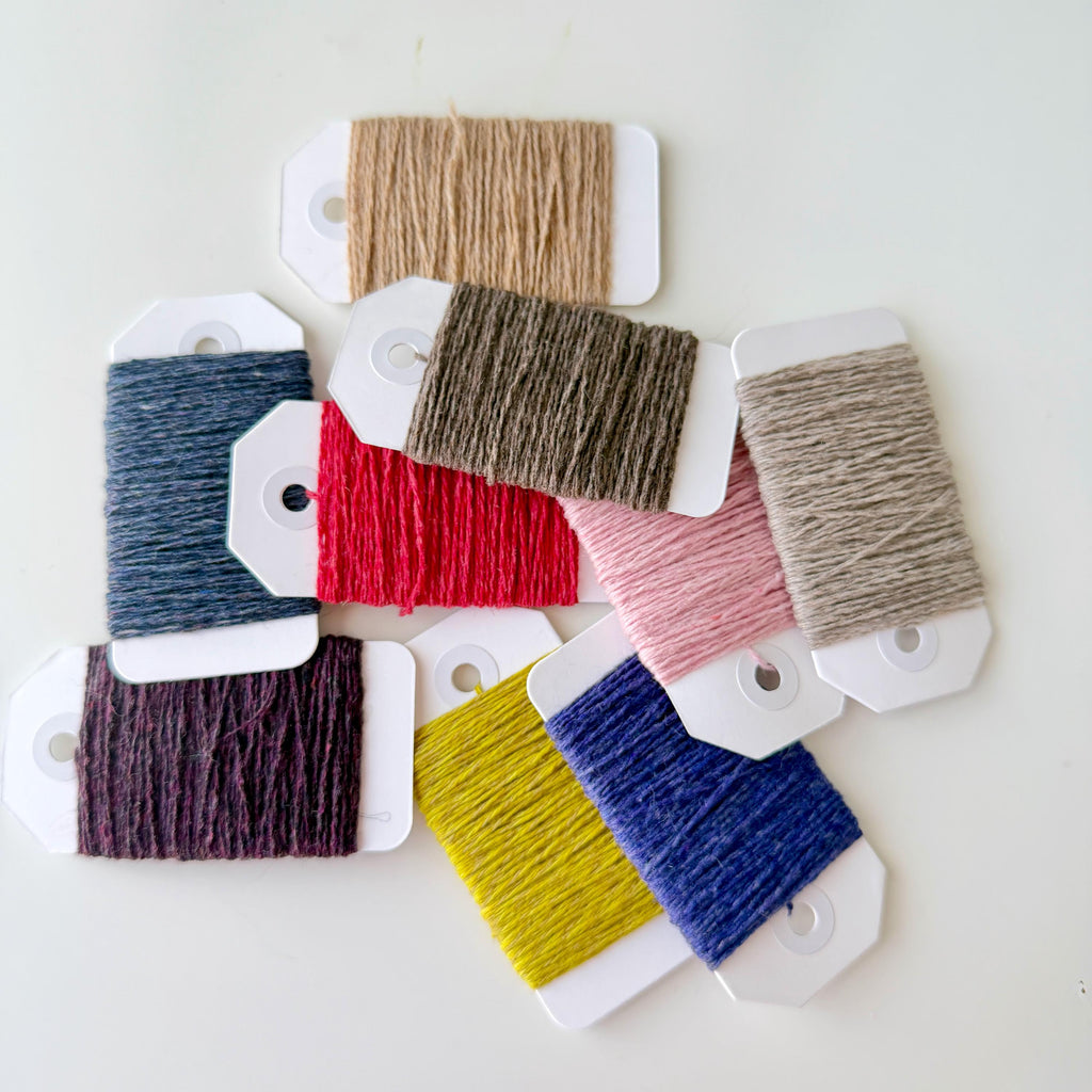 4 Ply Cashmere Yarn for Mending: Eco-Friendly Italy Darn Fiber. Blue