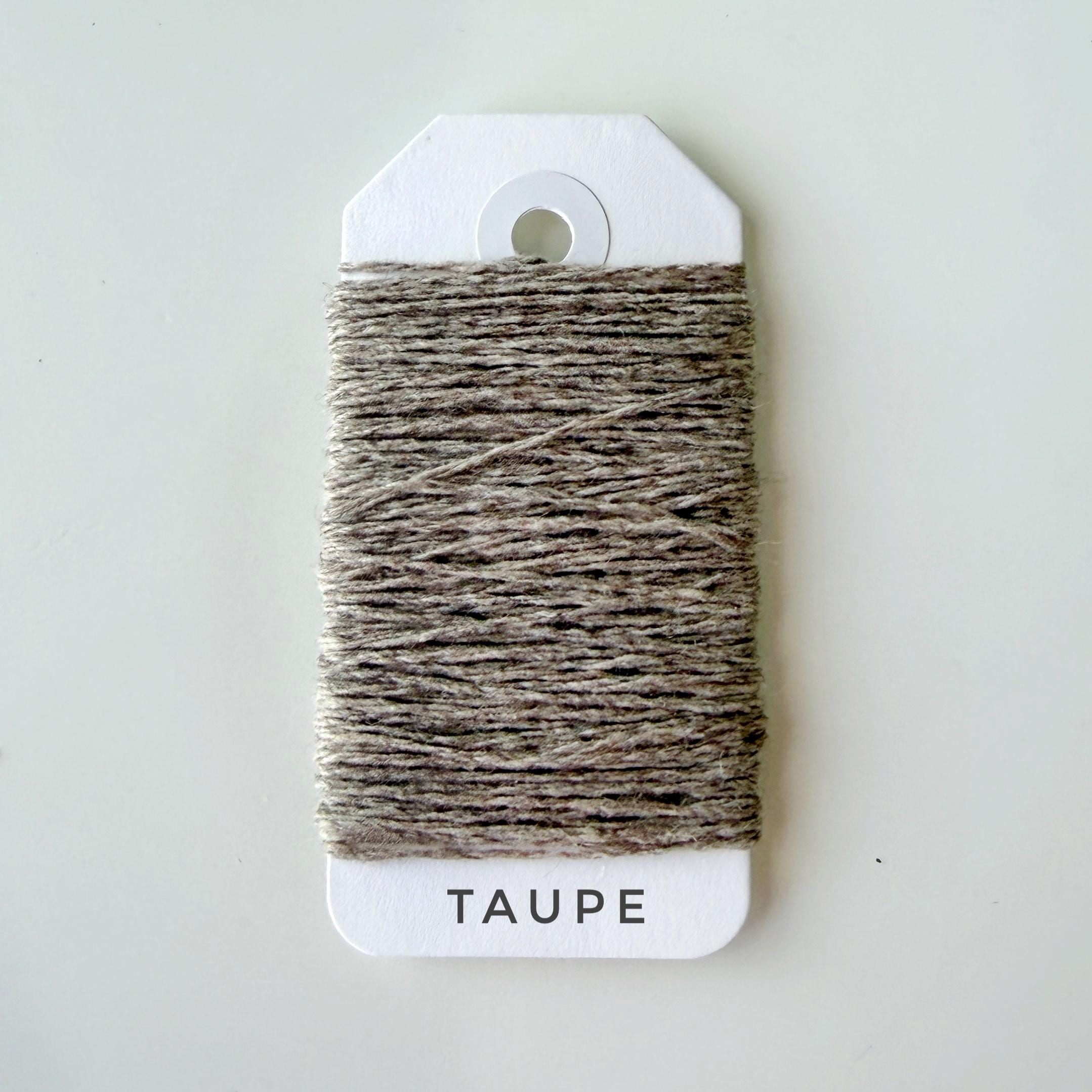 4 Ply Cashmere Yarn for Mending: Eco-Friendly Italy Darn Fiber. Taupe