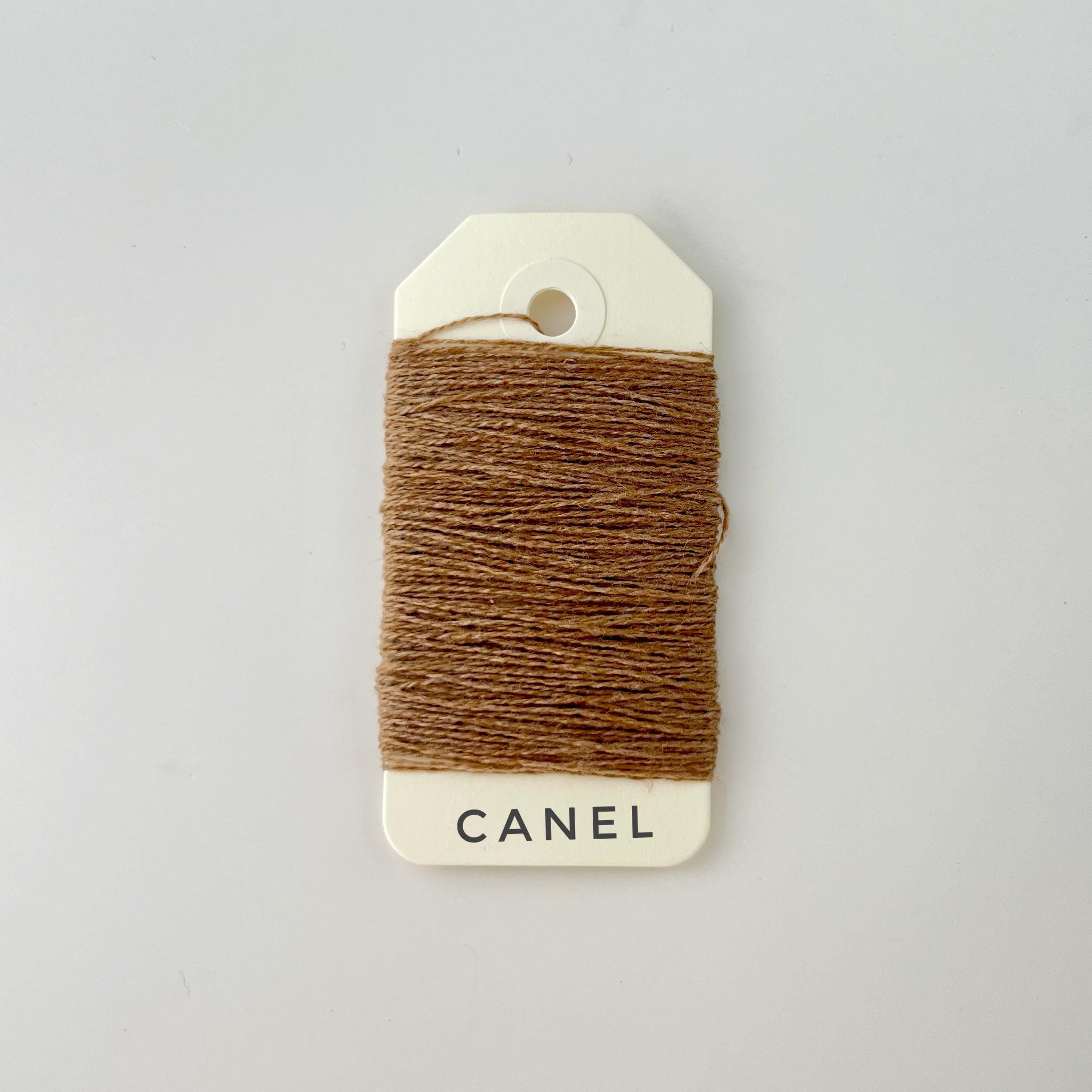 Luxury Mending Yarn Bundle - 100% Cashmere & Premium Wool - 15m Skeins. Camel